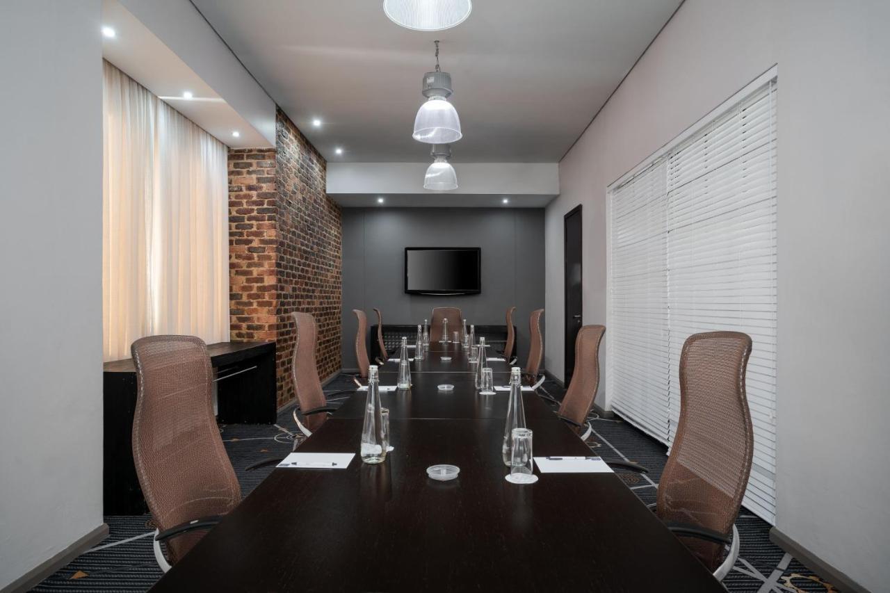 Protea Hotel By Marriott O R Tambo Airport Kempton Park Luaran gambar