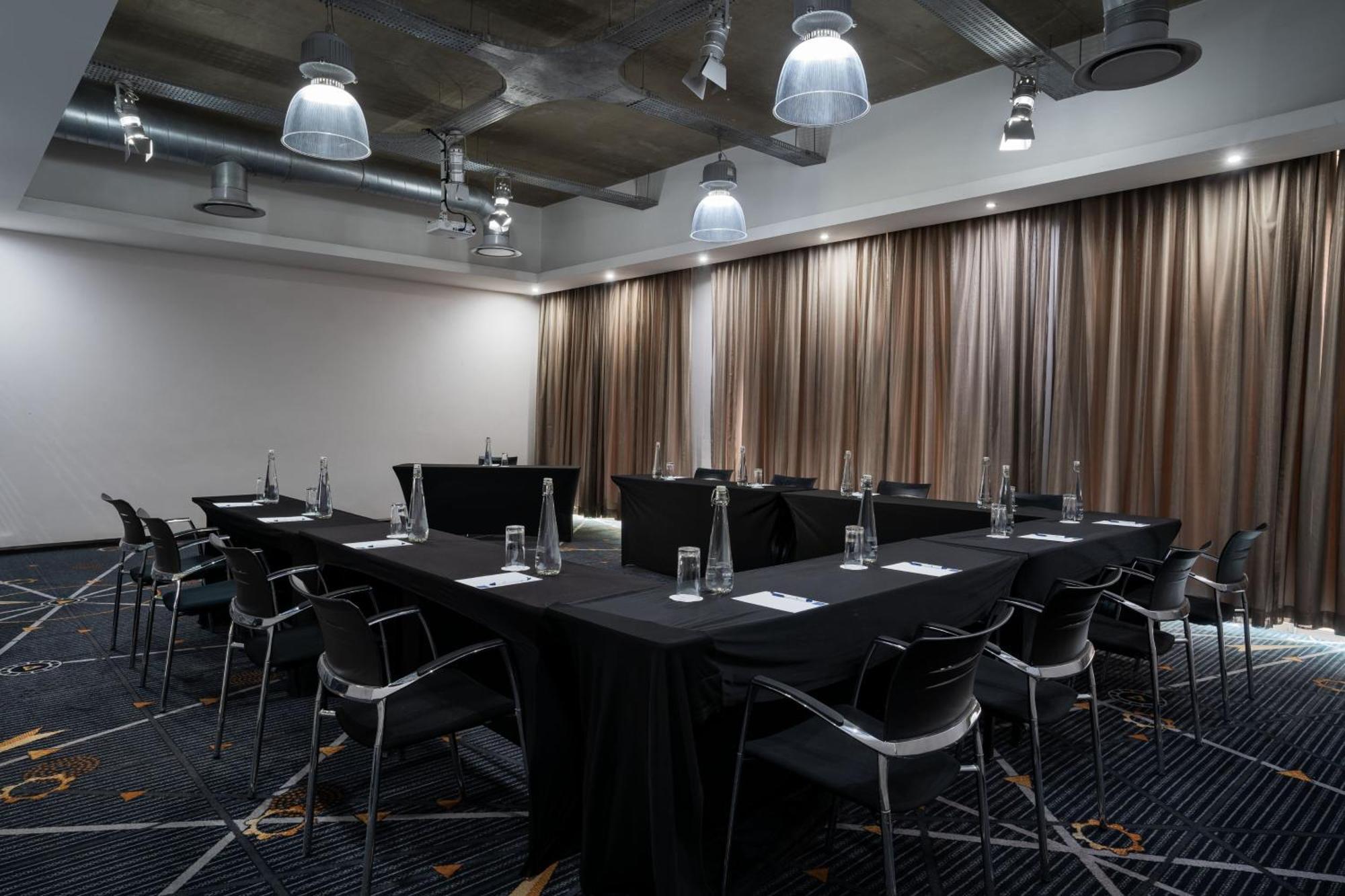 Protea Hotel By Marriott O R Tambo Airport Kempton Park Luaran gambar